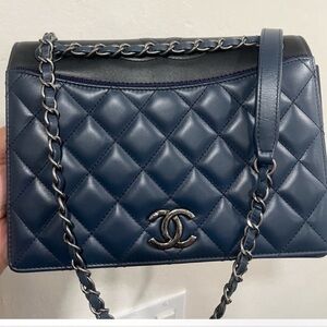 Chanel Blue Quilted Lambskin Medium Ballerine Flap Bag🔥💙